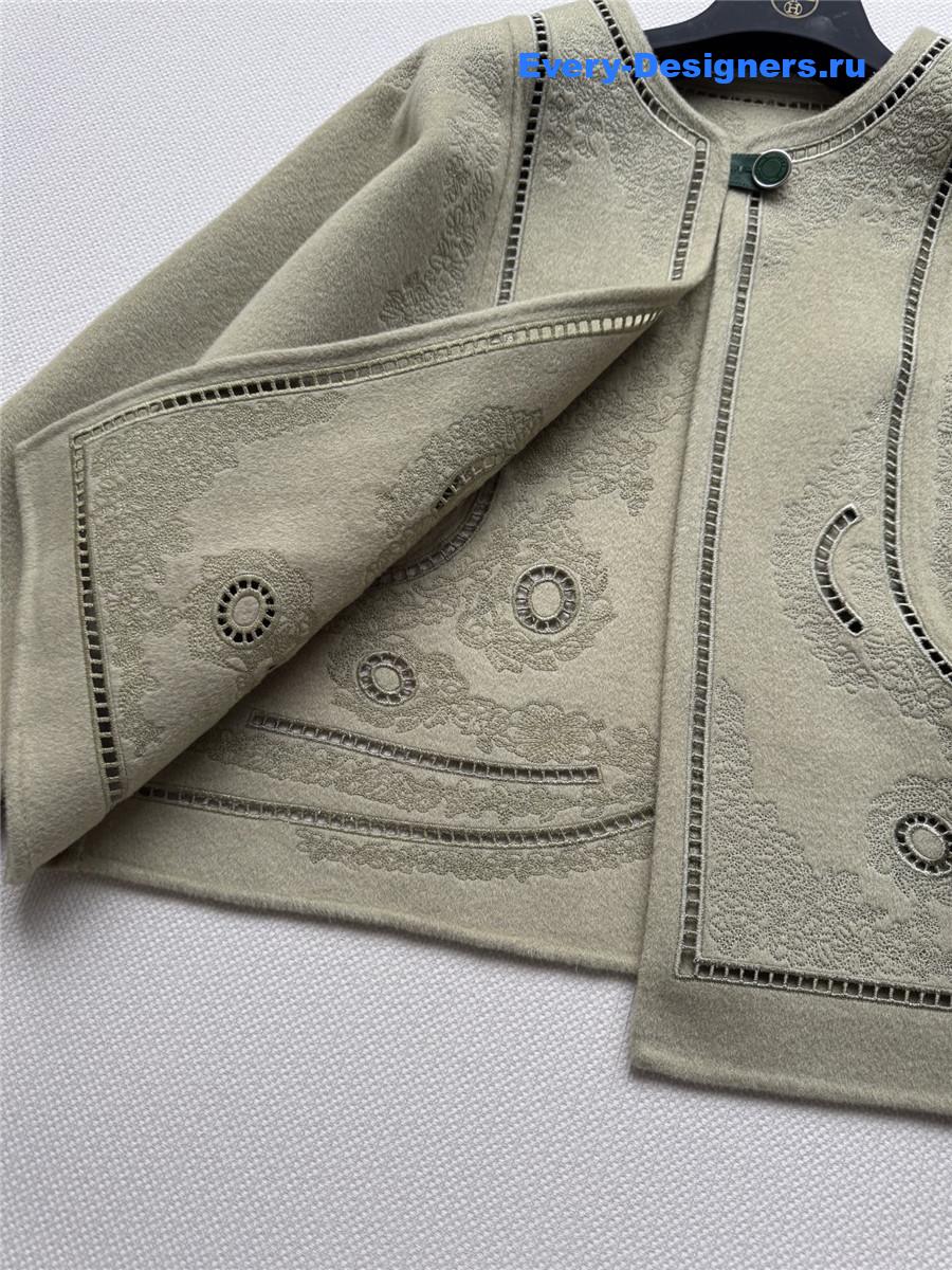 H**me5 green cashmere jacket