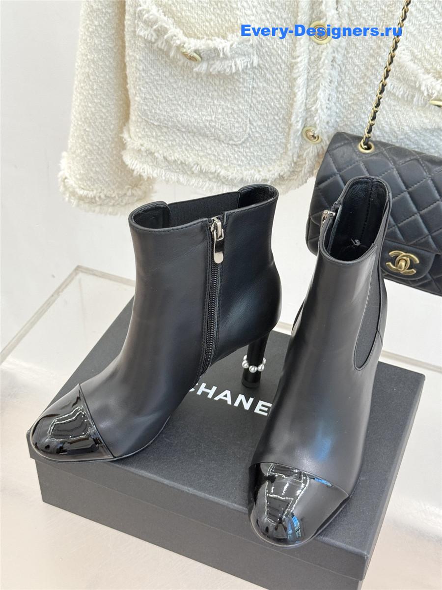Ch**el classic pearl heel high heel ankle boots