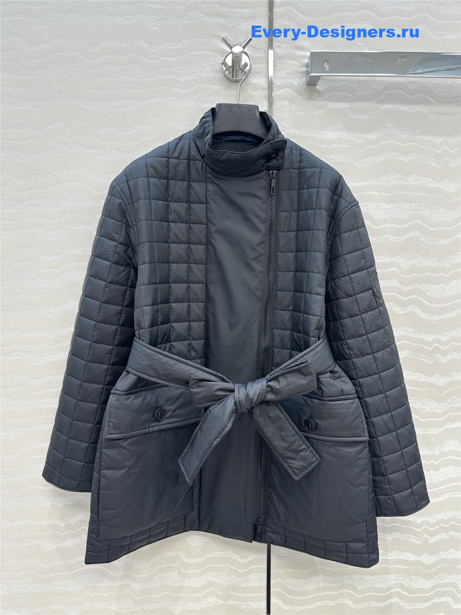H**me5 dark blue quilted coat