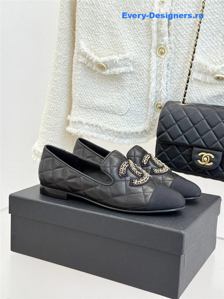 ch**el cc chain D1am0nd black loafers