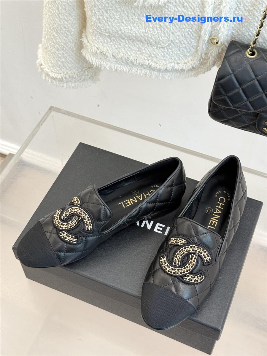 ch**el cc chain D1am0nd black loafers