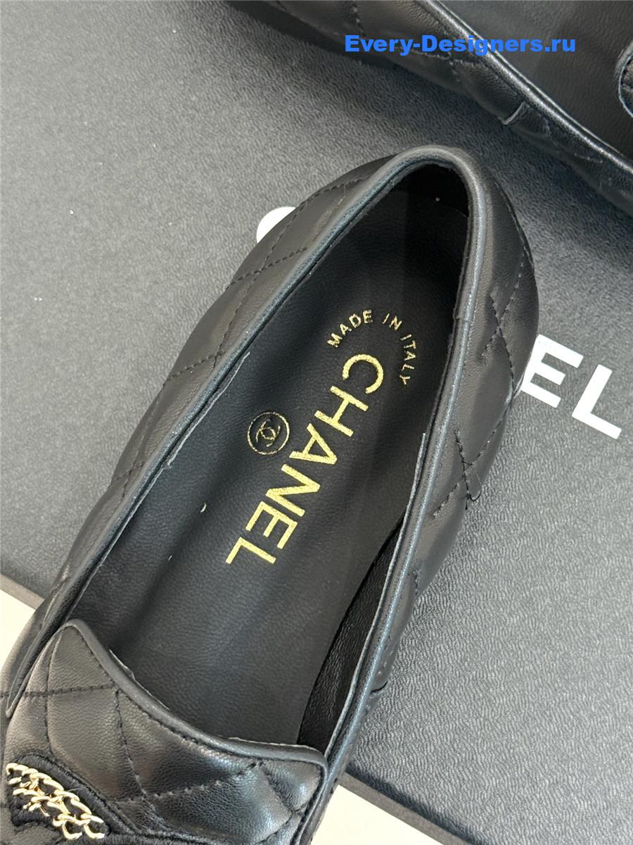 ch**el cc chain D1am0nd black loafers