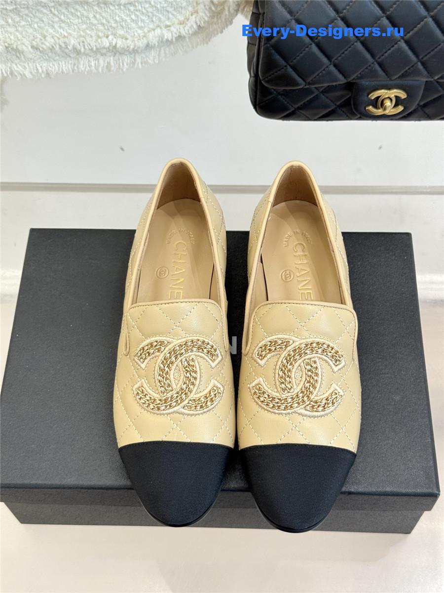 ch**el cc chain D1am0nd beige loafers
