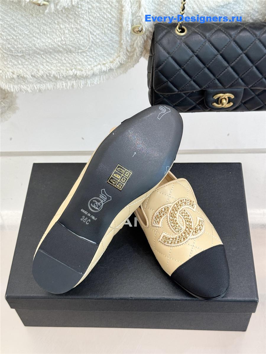 ch**el cc chain D1am0nd beige loafers