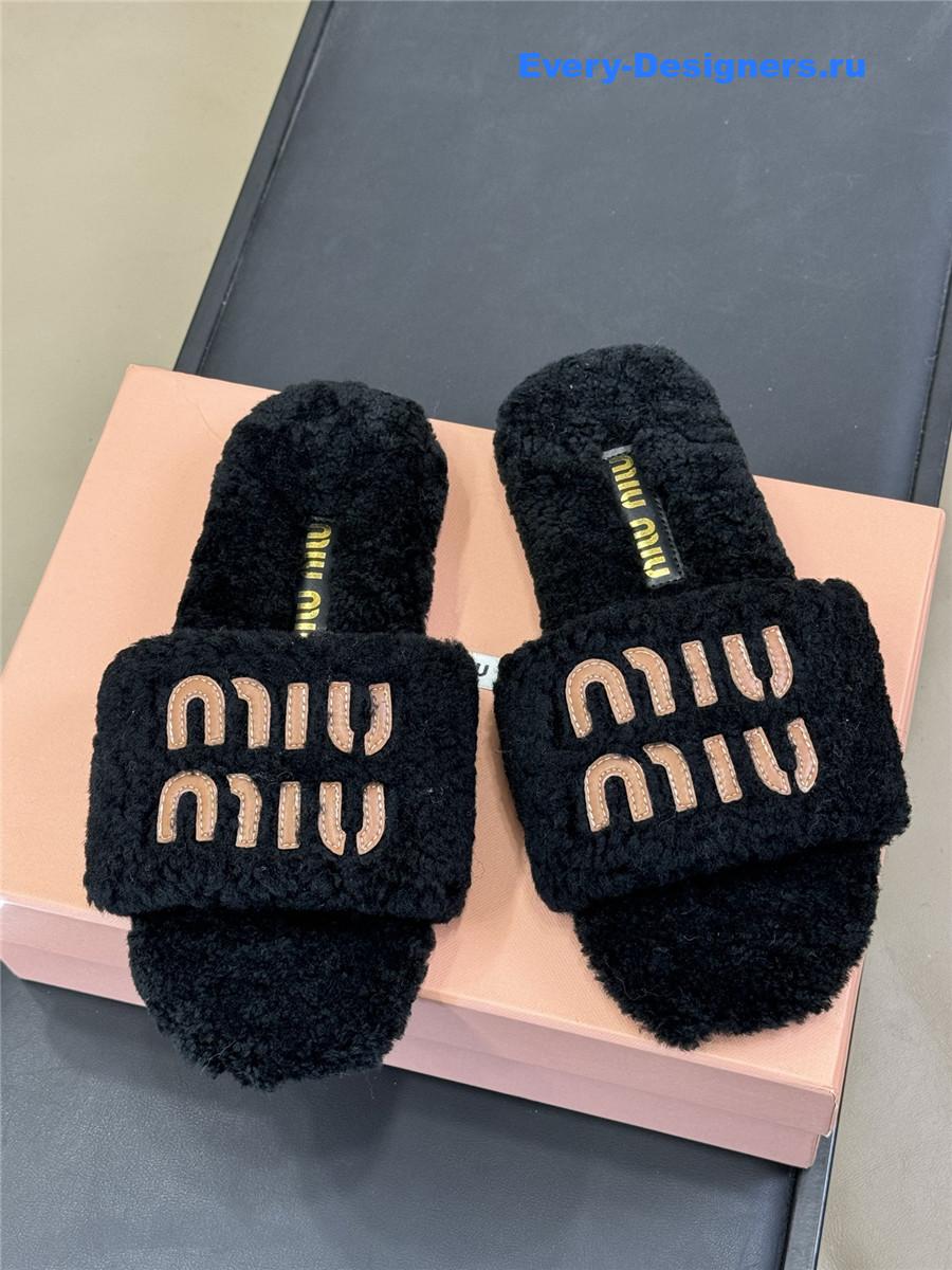 Miu Miu Black Wool Slippers