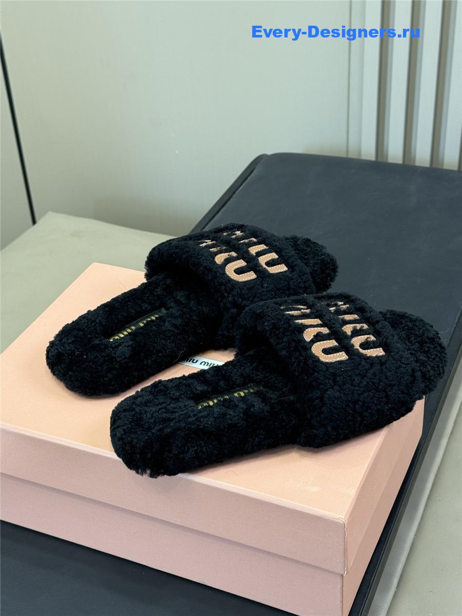 Miu Miu Black Wool Slippers