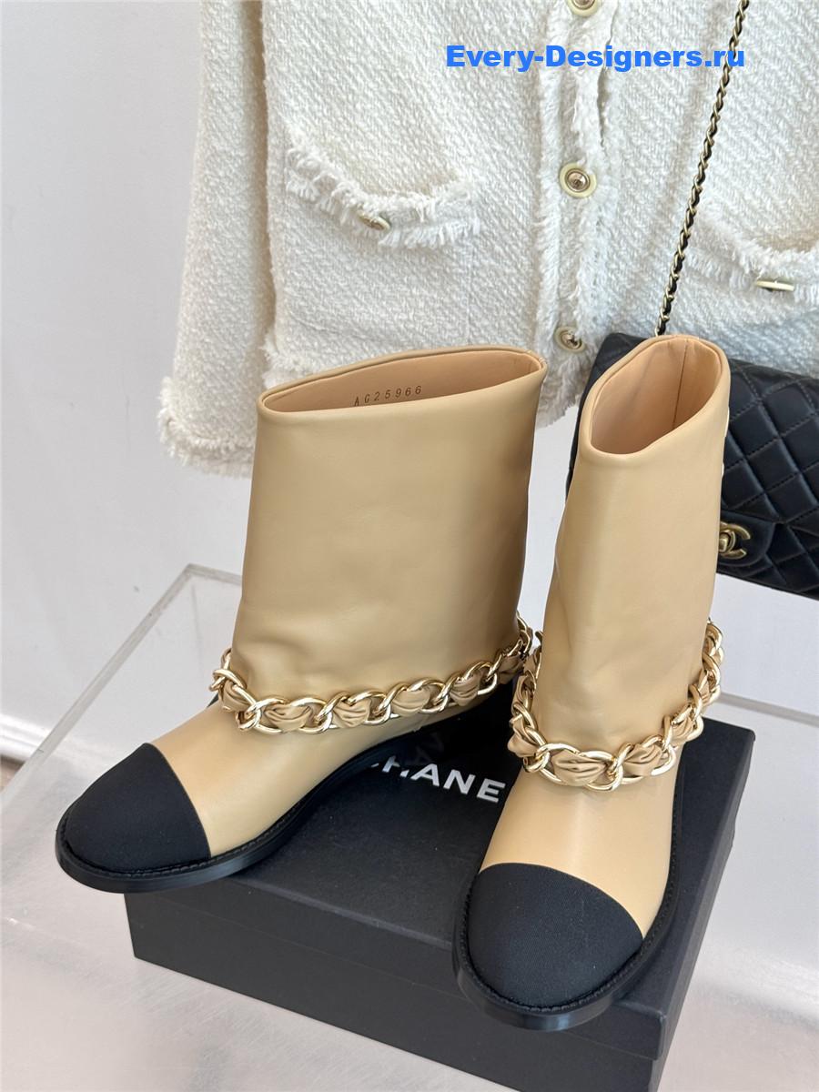 Ch**el beige leather black cap toe chain boots