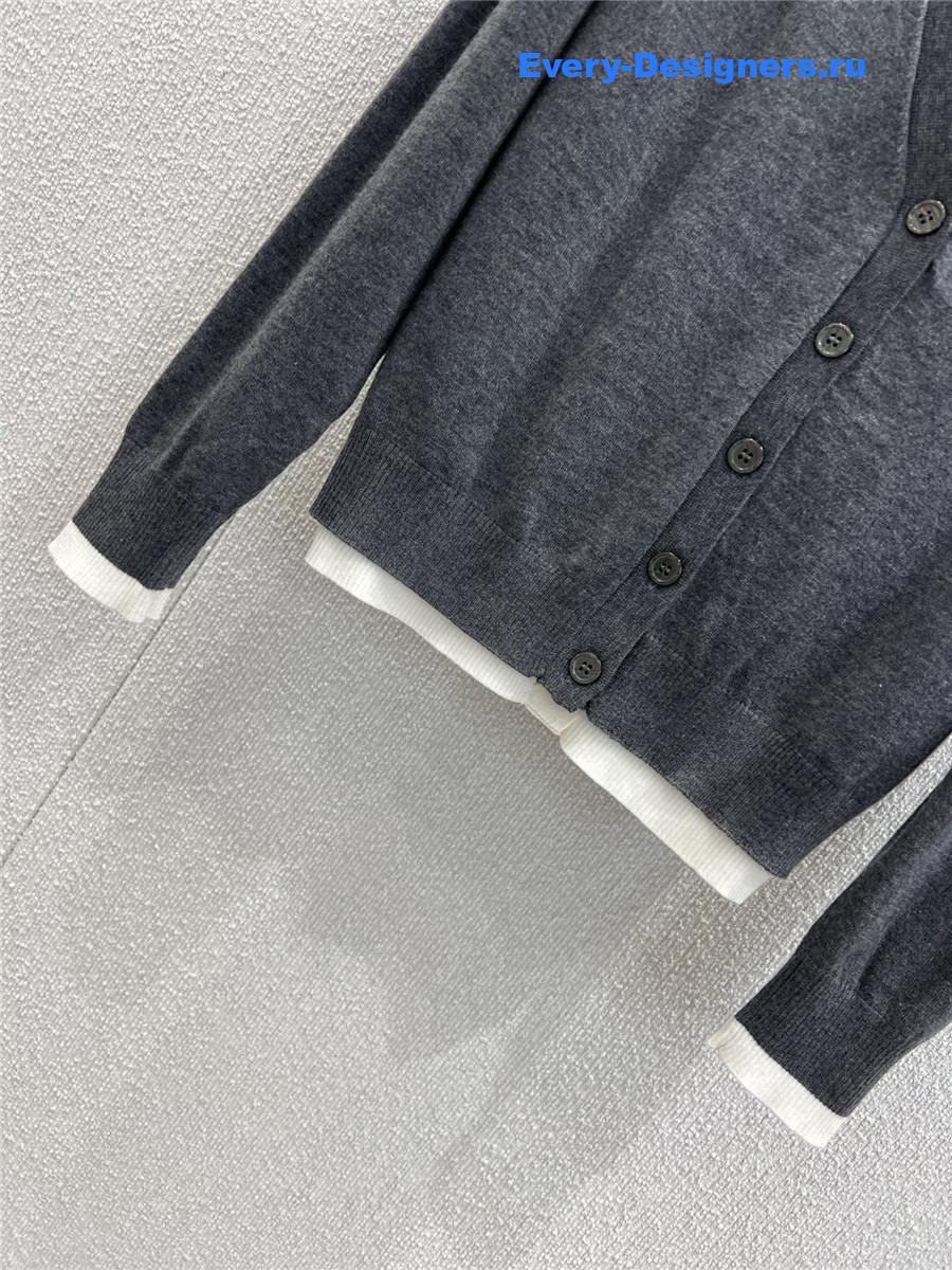 Pra*a grey/white v-neck cotton cardigan