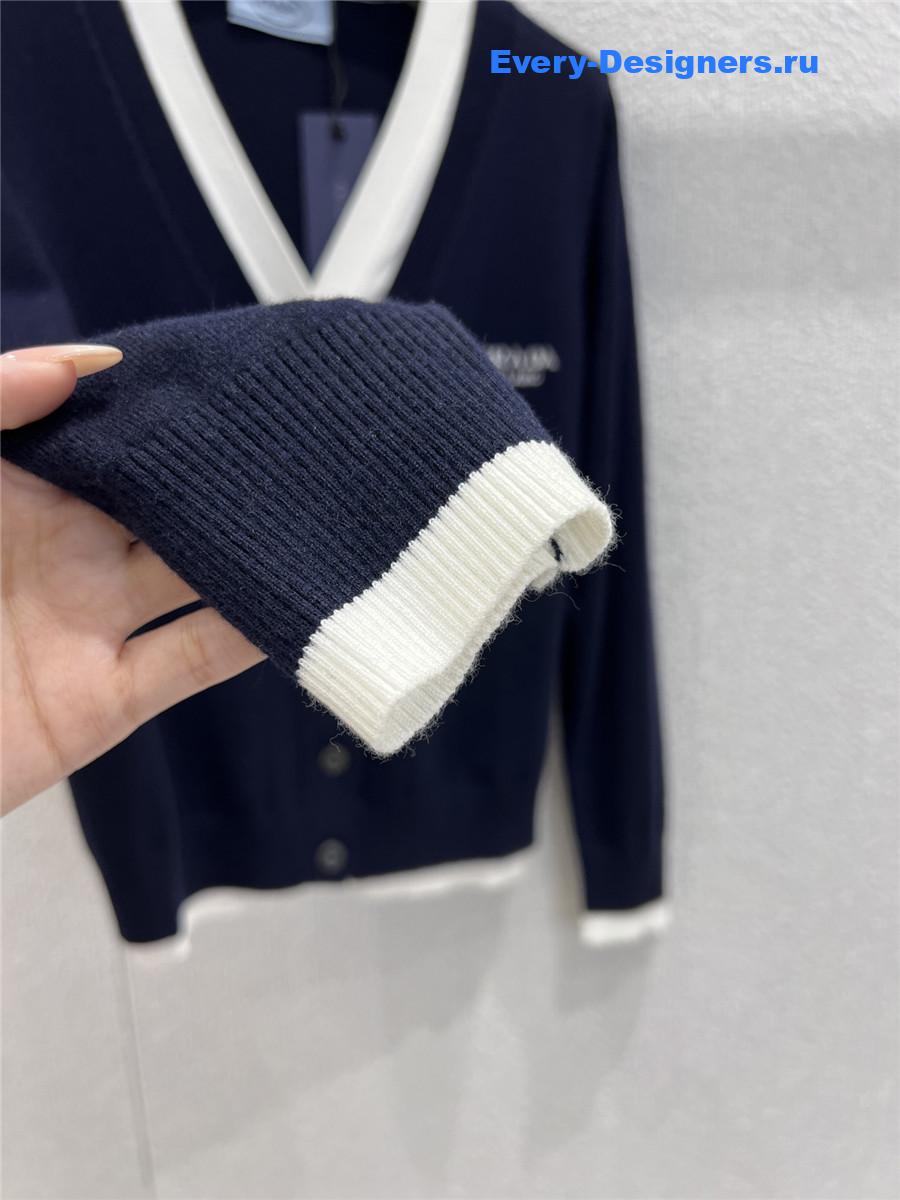 Pra*a blue/white v-neck cotton cardigan