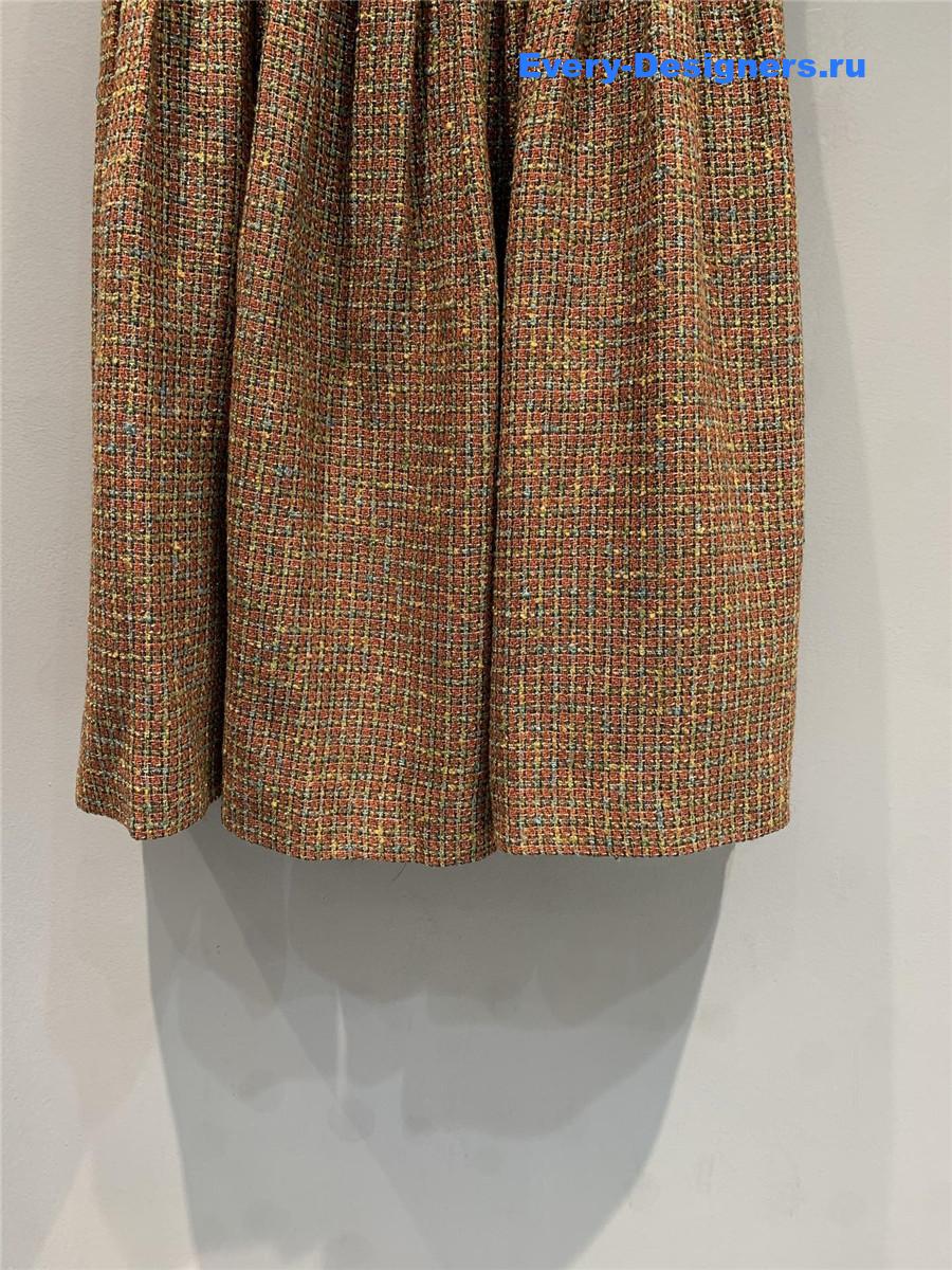 Ch**el vintage check tweed skirt