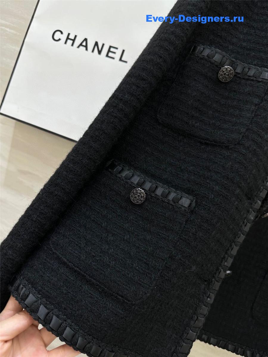 Ch**el wool-woven soft tweed coat