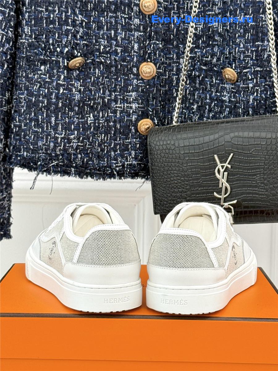 H**me5 white get sneaker