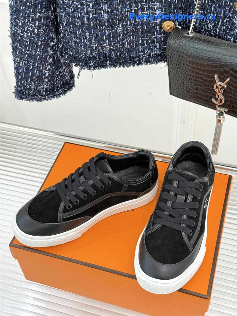 H**me5 black get sneakers