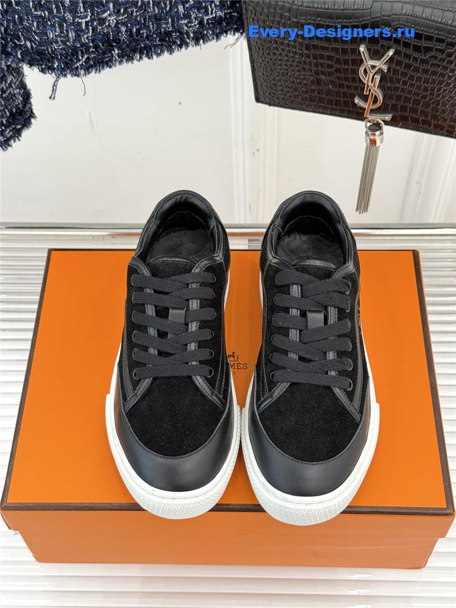 H**me5 black get sneakers