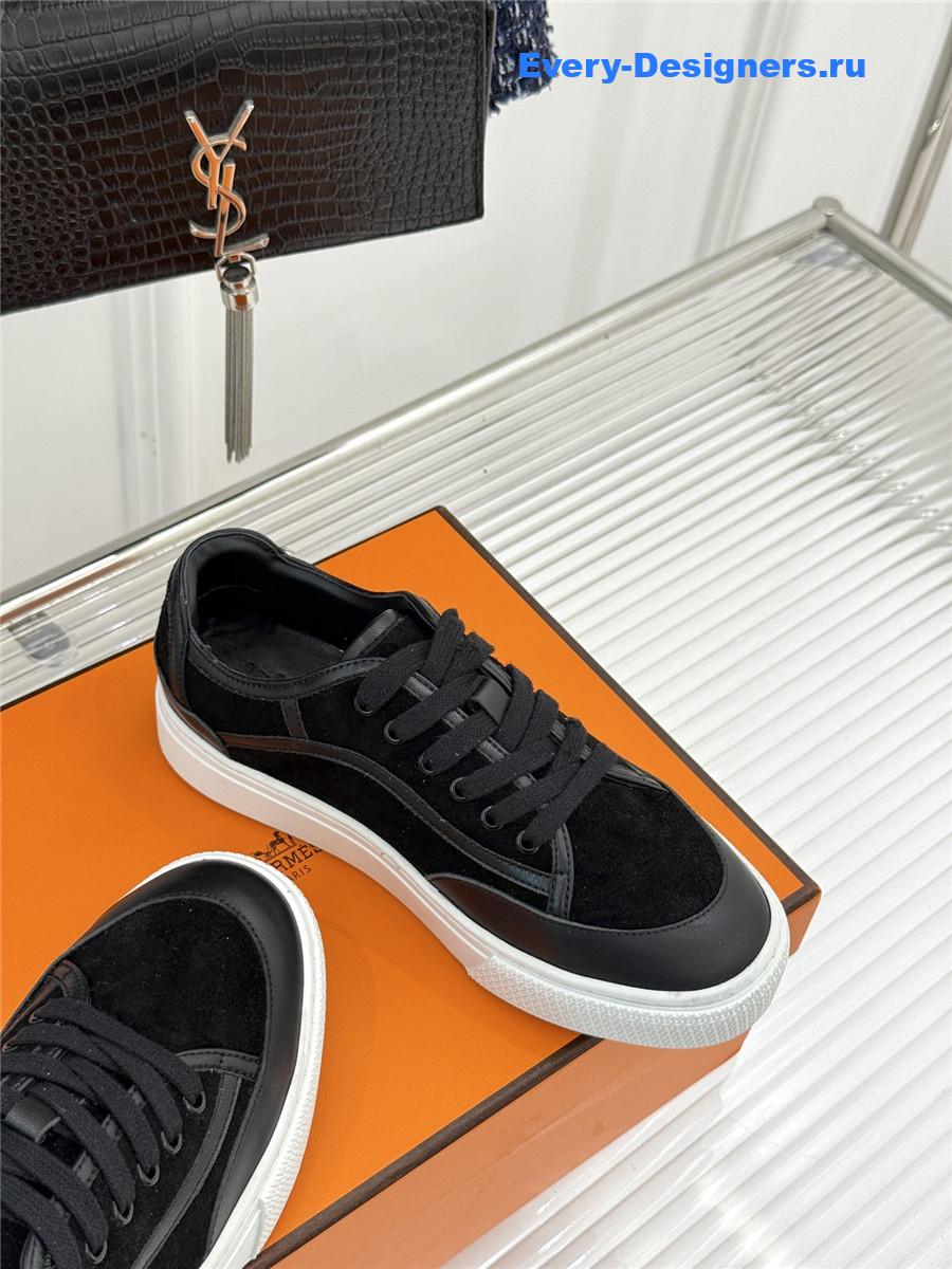 H**me5 black get sneakers