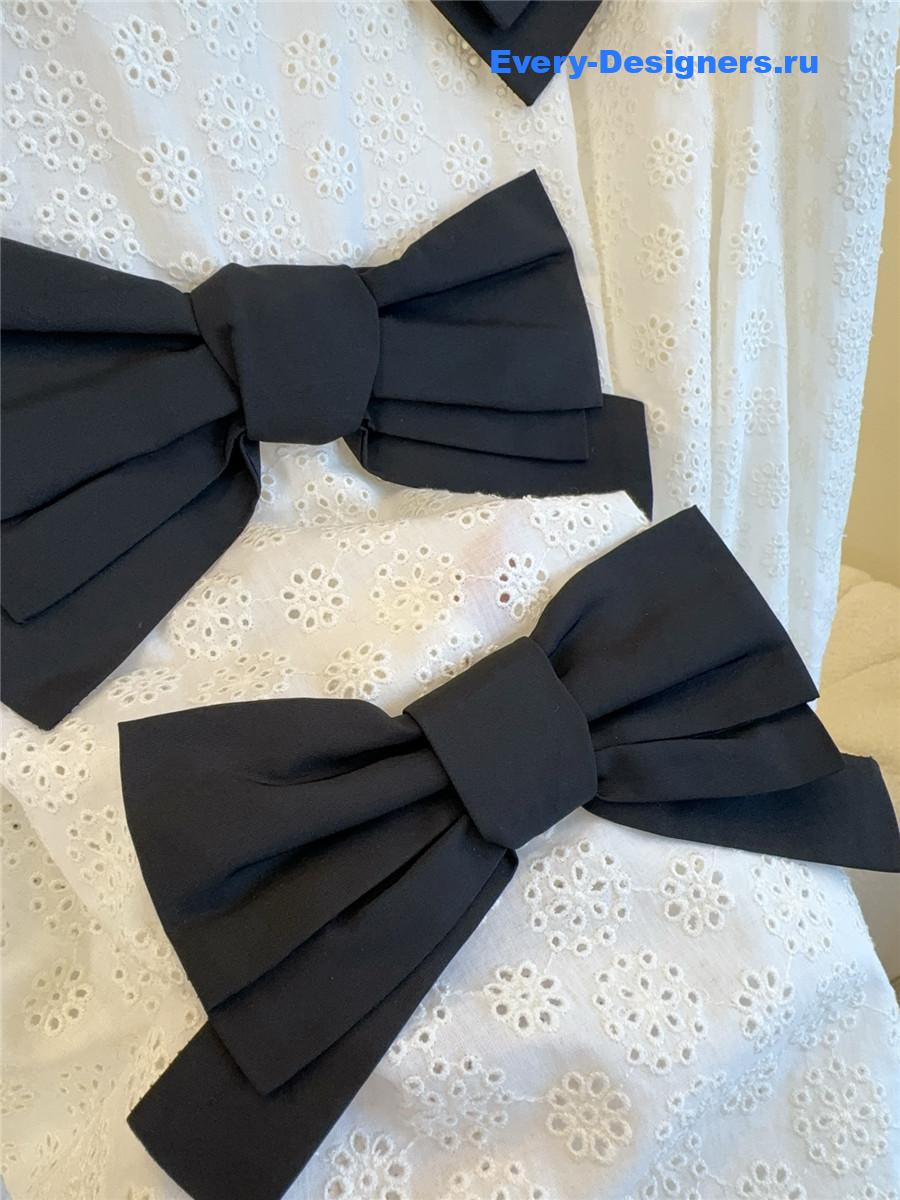 Va1e*ntin0 white embroidered bow shirt