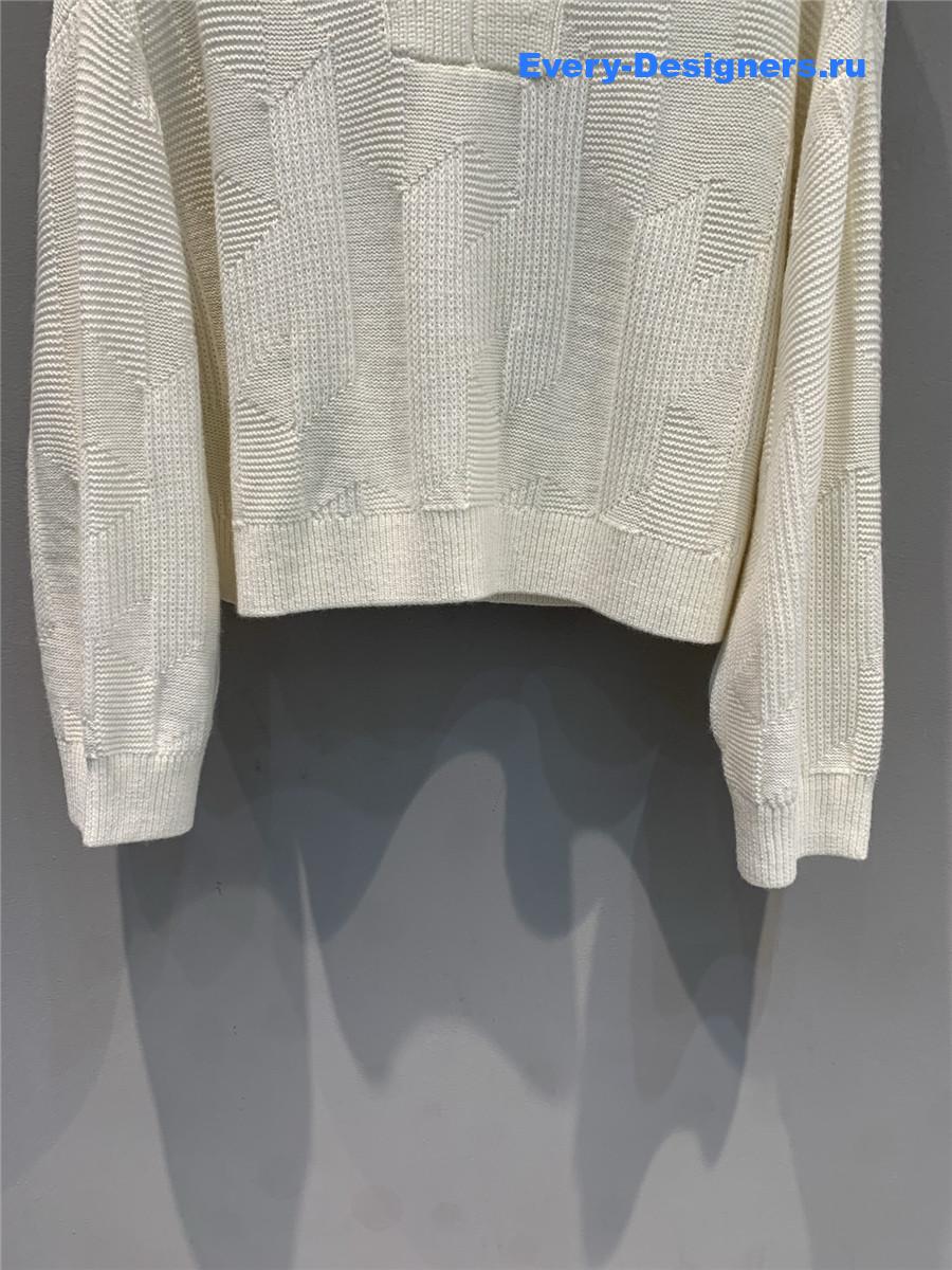 H**me5 cream wool cashmere sweater