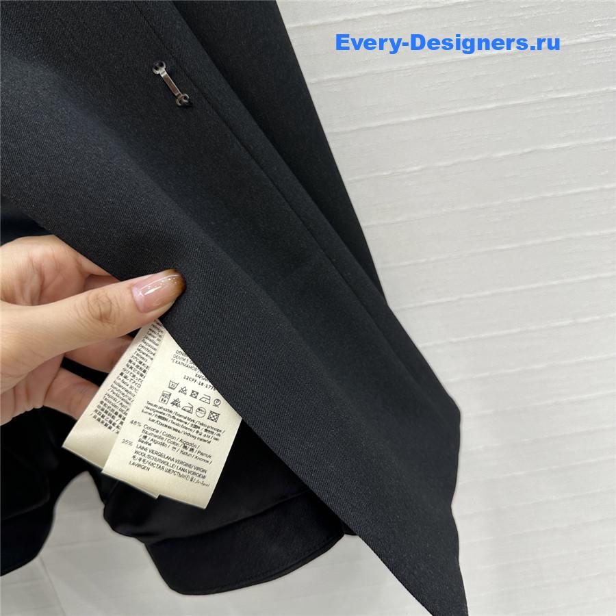 F**di black wool blazer