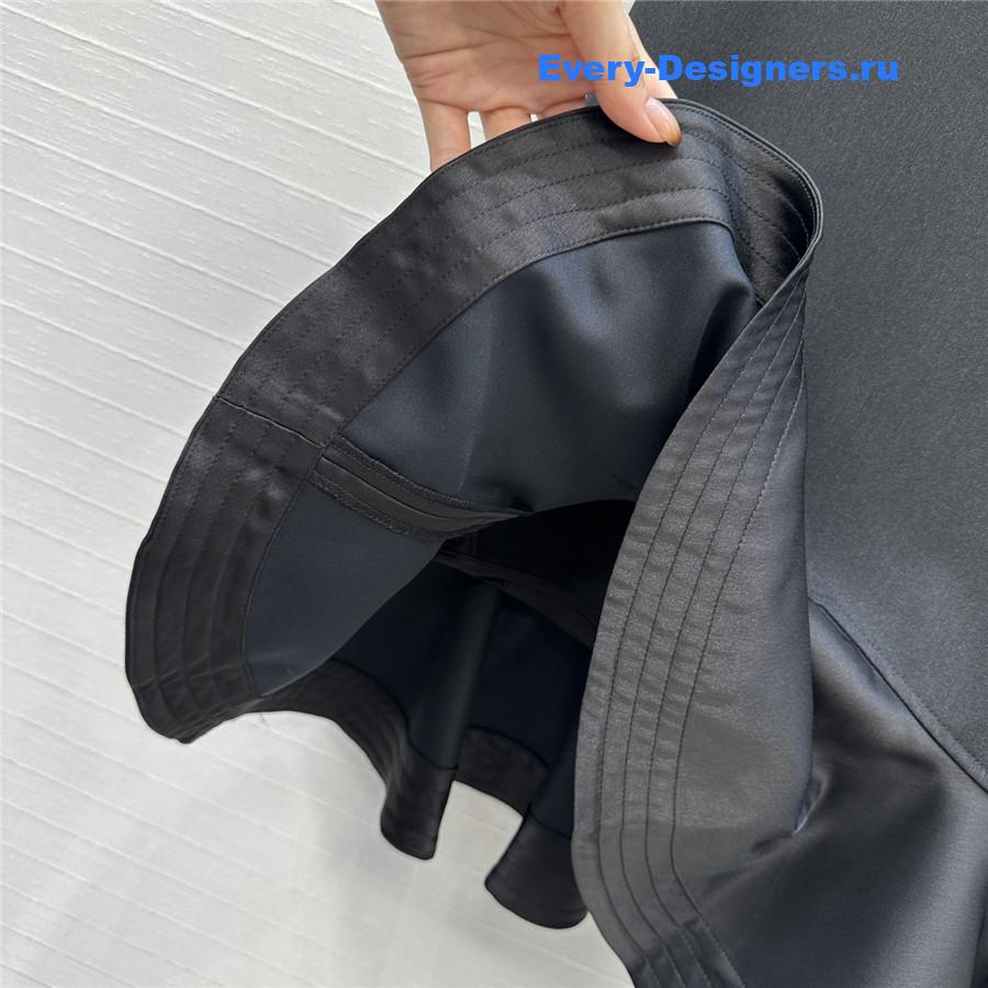 F**di black ruffled midi skirt