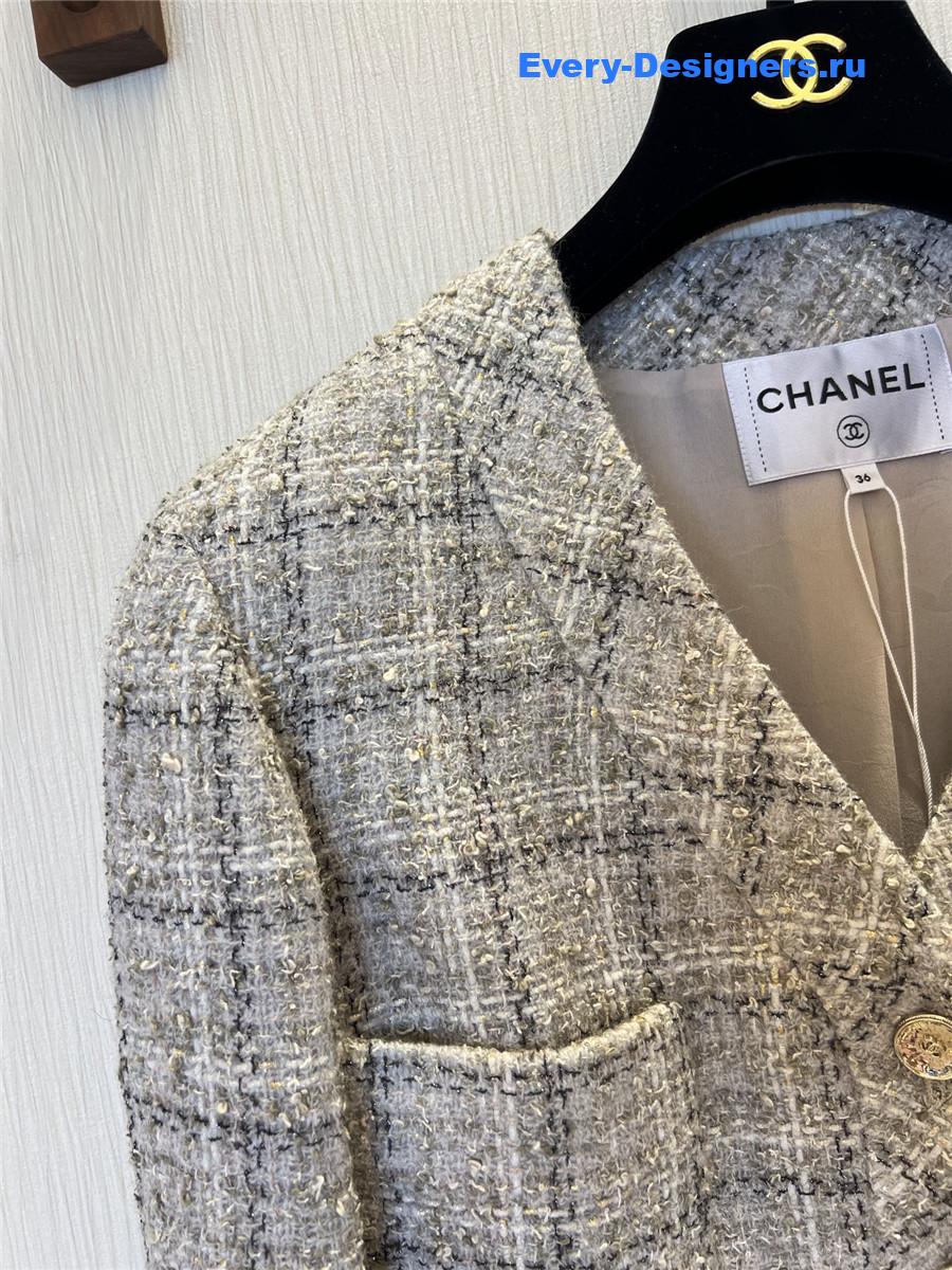 Ch**el grey v-neck tweed cropped coat