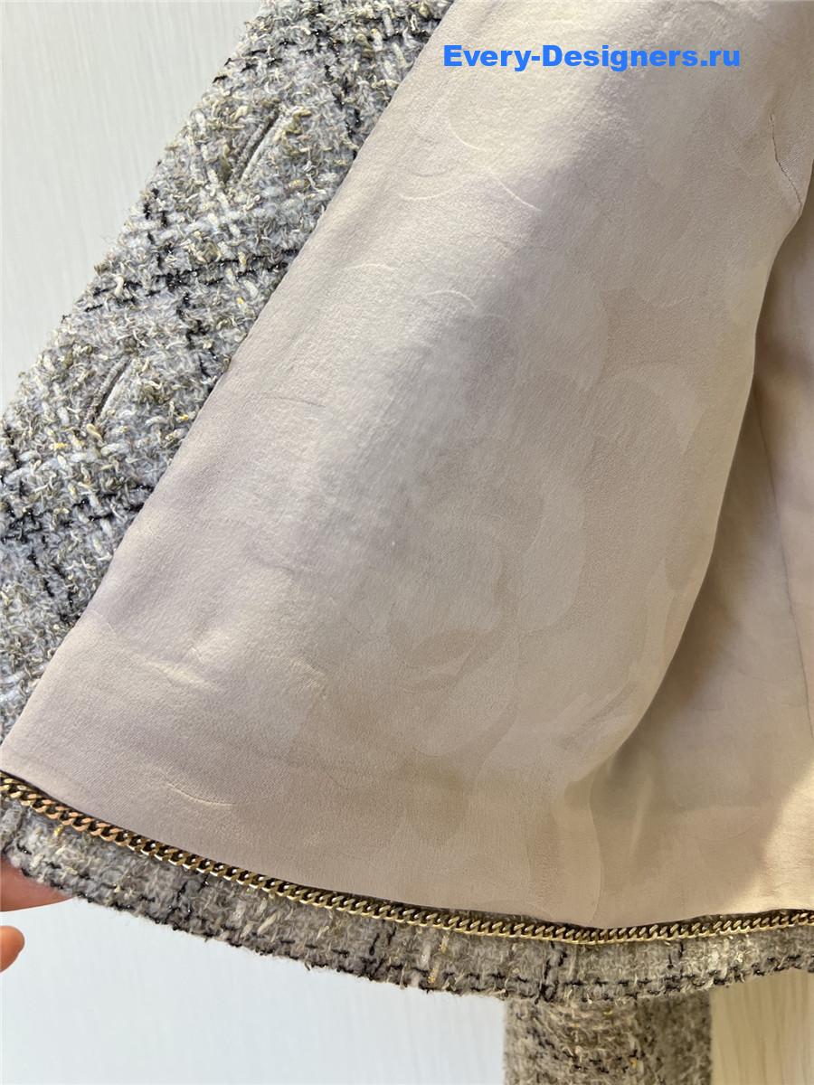 Ch**el grey v-neck tweed cropped coat