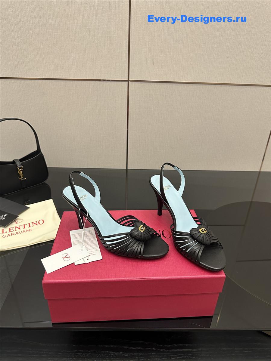 Va1e*ntin0 garavani 85mm black royal sandals