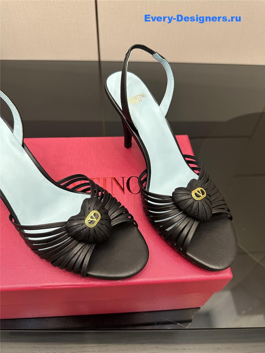 Va1e*ntin0 garavani 85mm black royal sandals