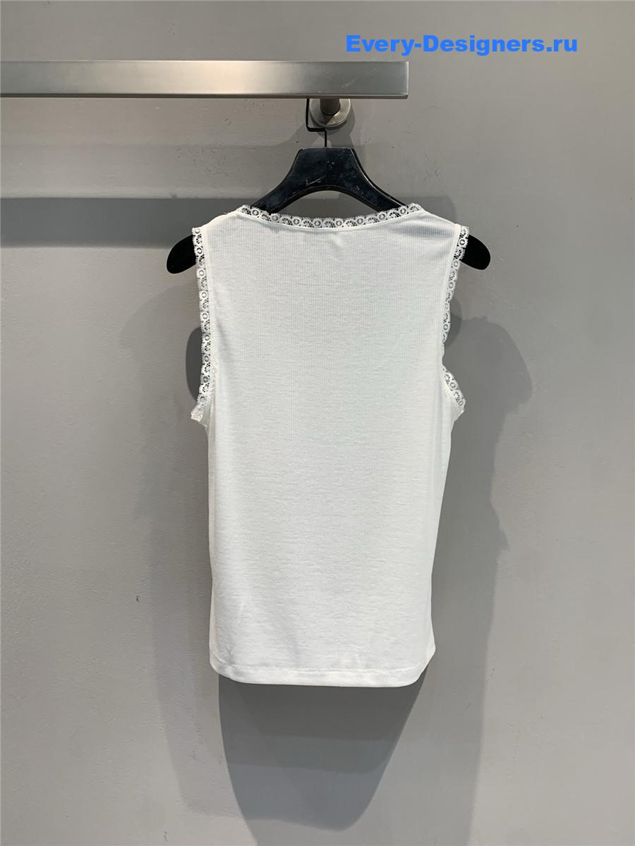 Ce1i*e white lace u-neck vest