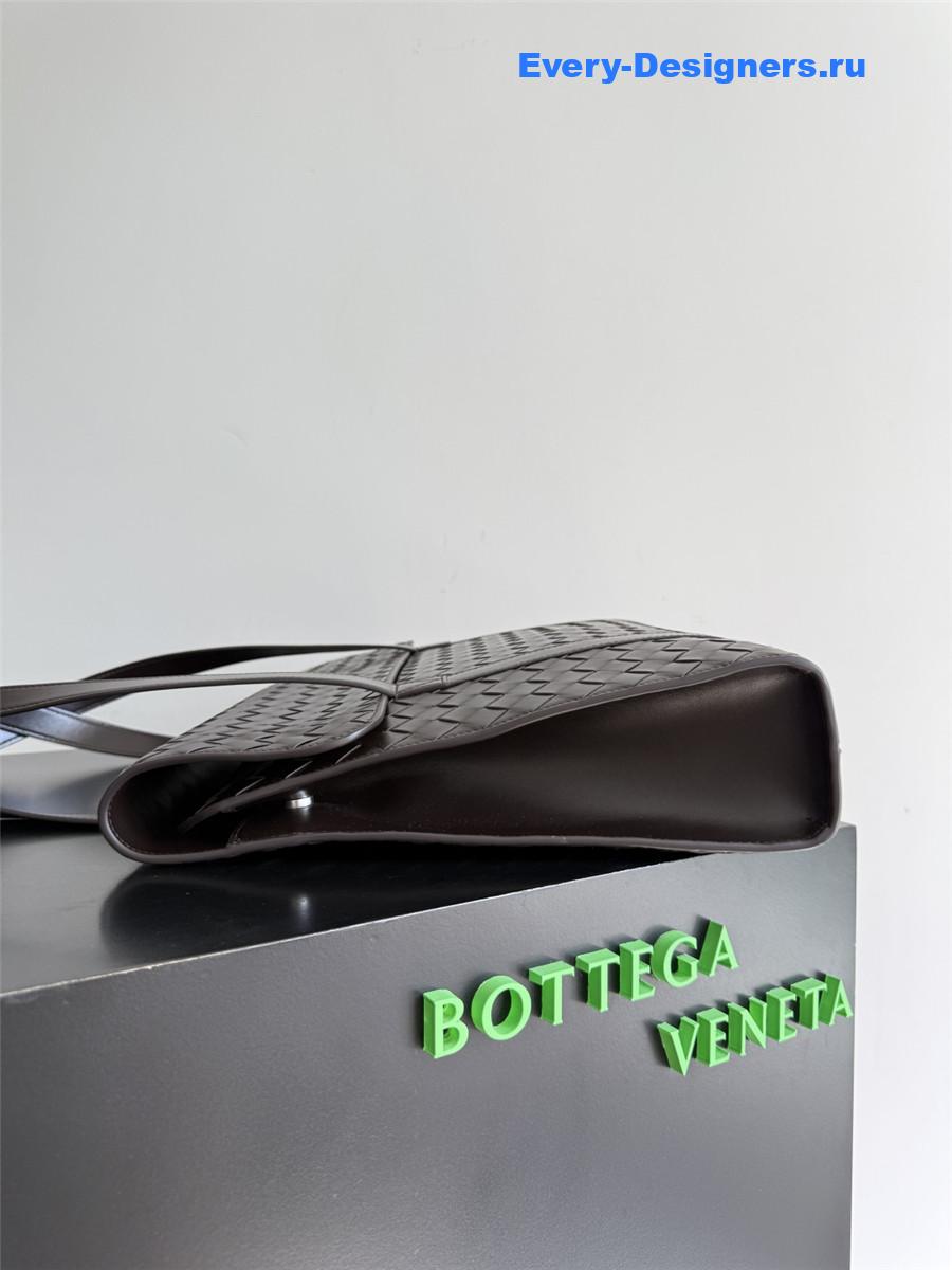 b0tt*ga Ven*ta intrecciato dark brown leather flap briefcase