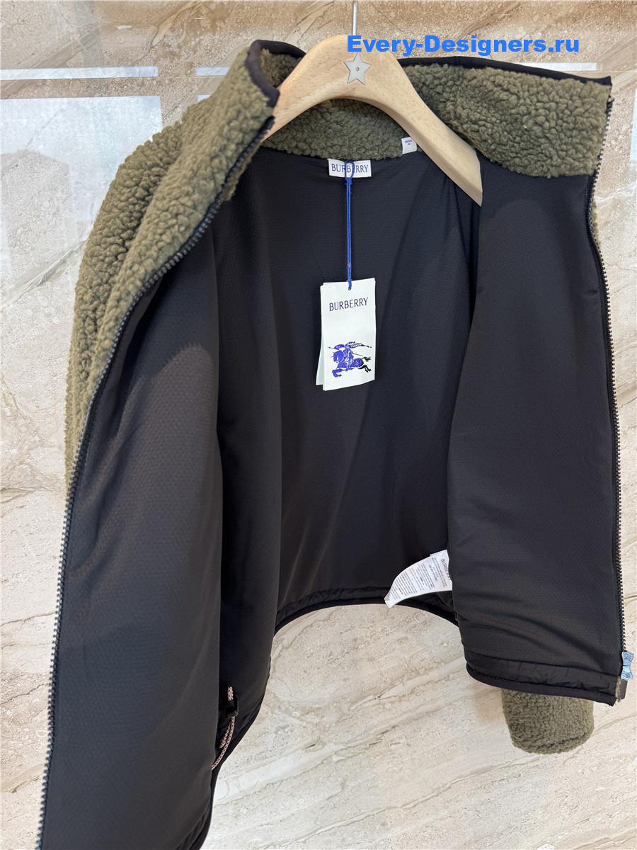 Bv*b*rry green taupe cropped fleece jacket