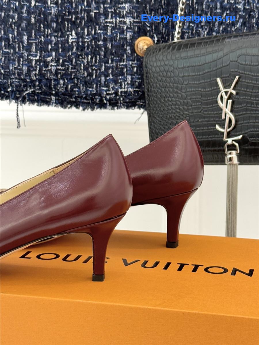 l0vis Vvtt0n burgundy patent leather heel pumps