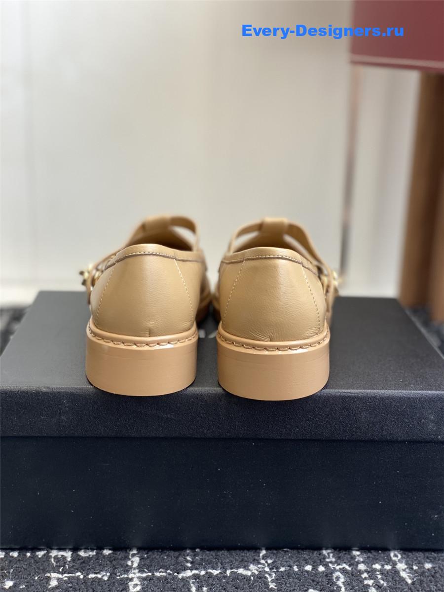Ch**el beige calfskin moccasins