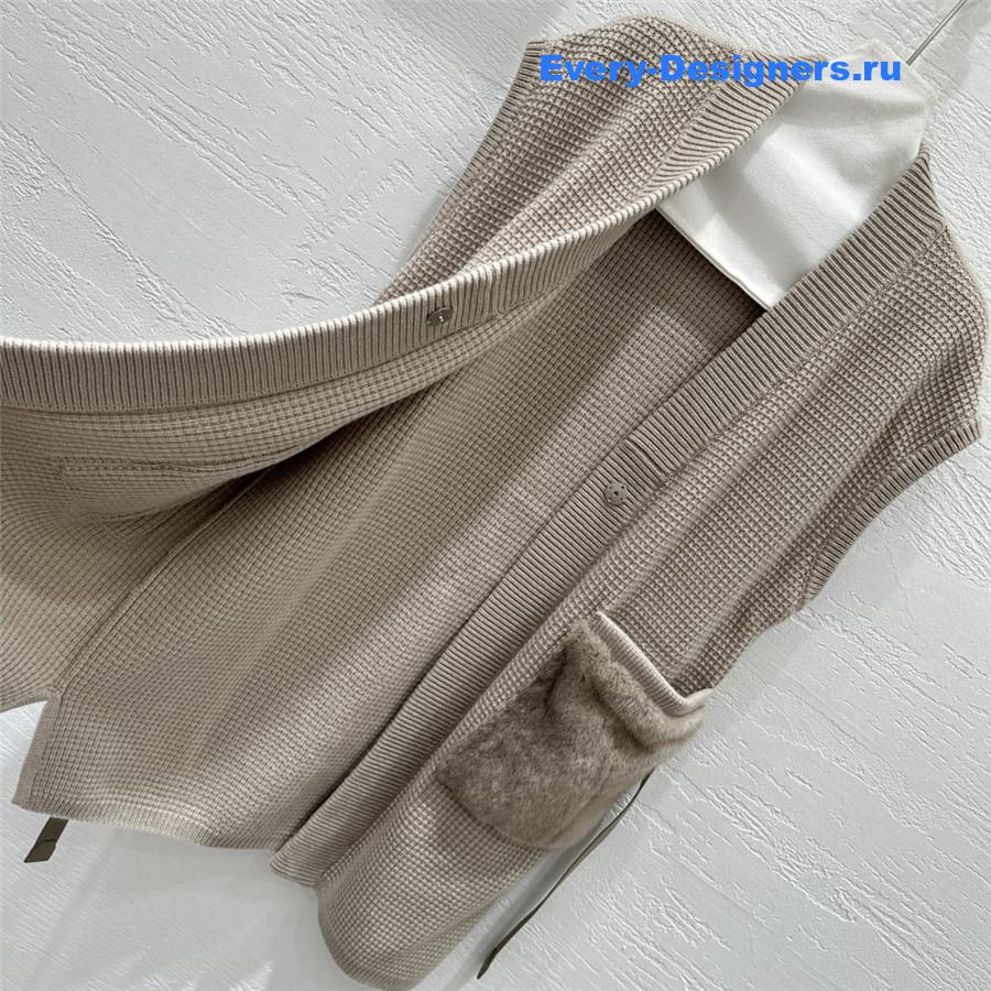 L0r0 P1ana beige mink knit vest