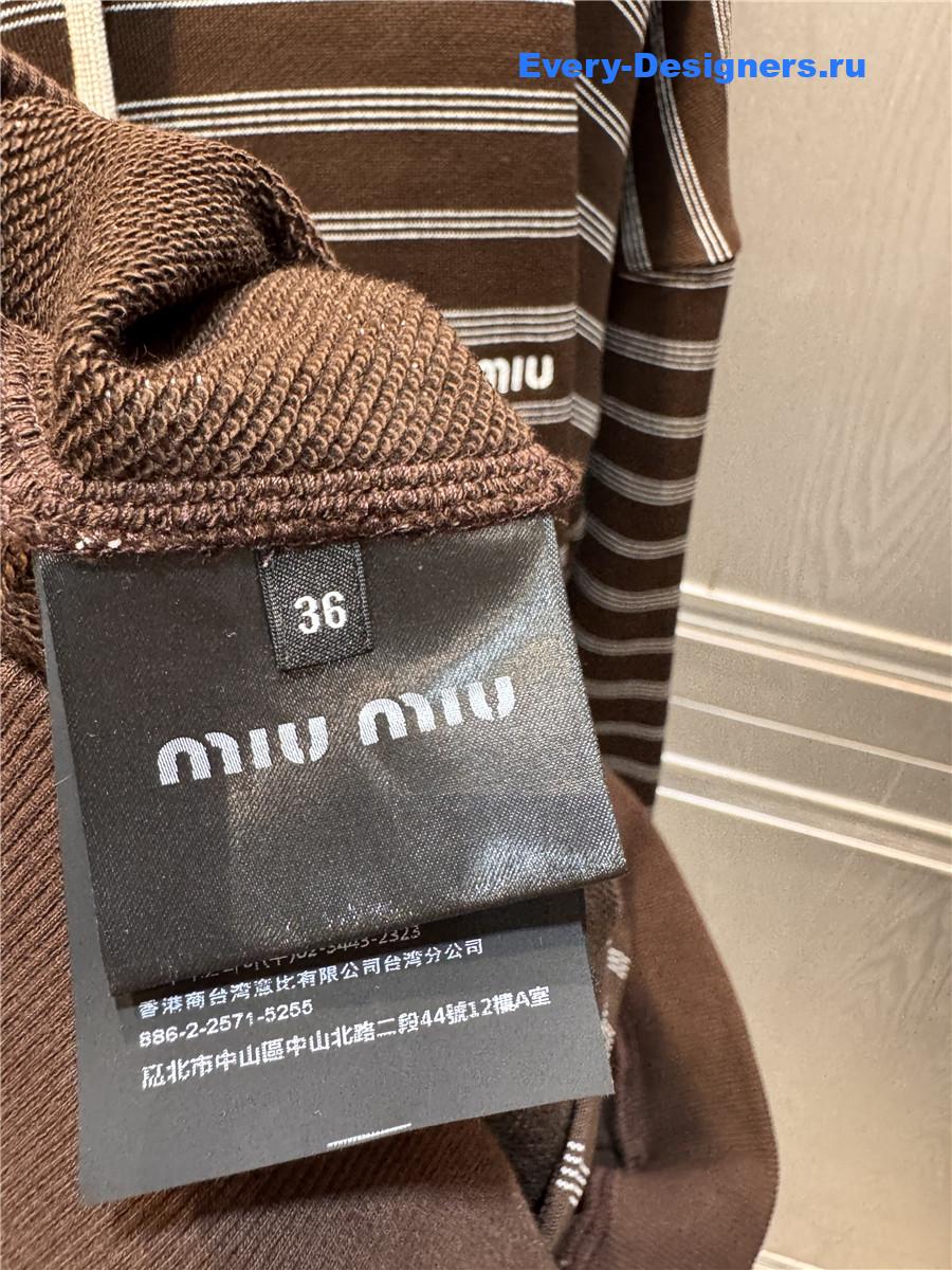 Miu Miu Hooded Zip-up Sweatshirt