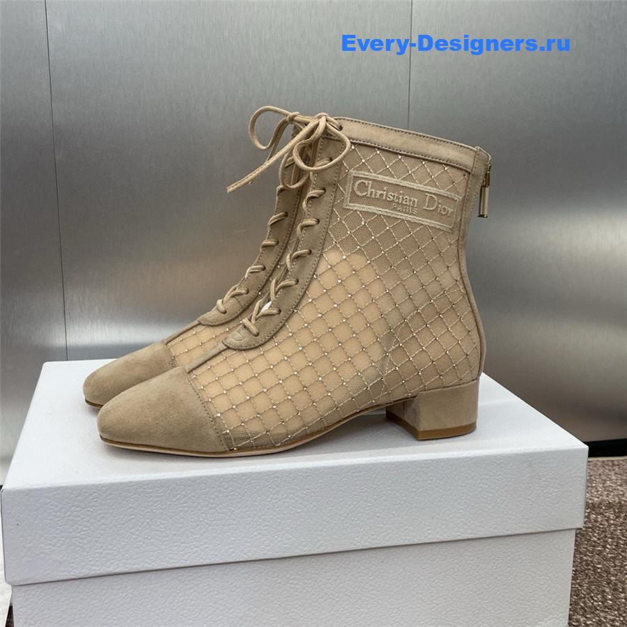 D10r beige naughtily-d heeled ankle boot