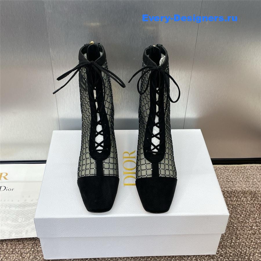 D10r black naughtily-d heeled ankle boot