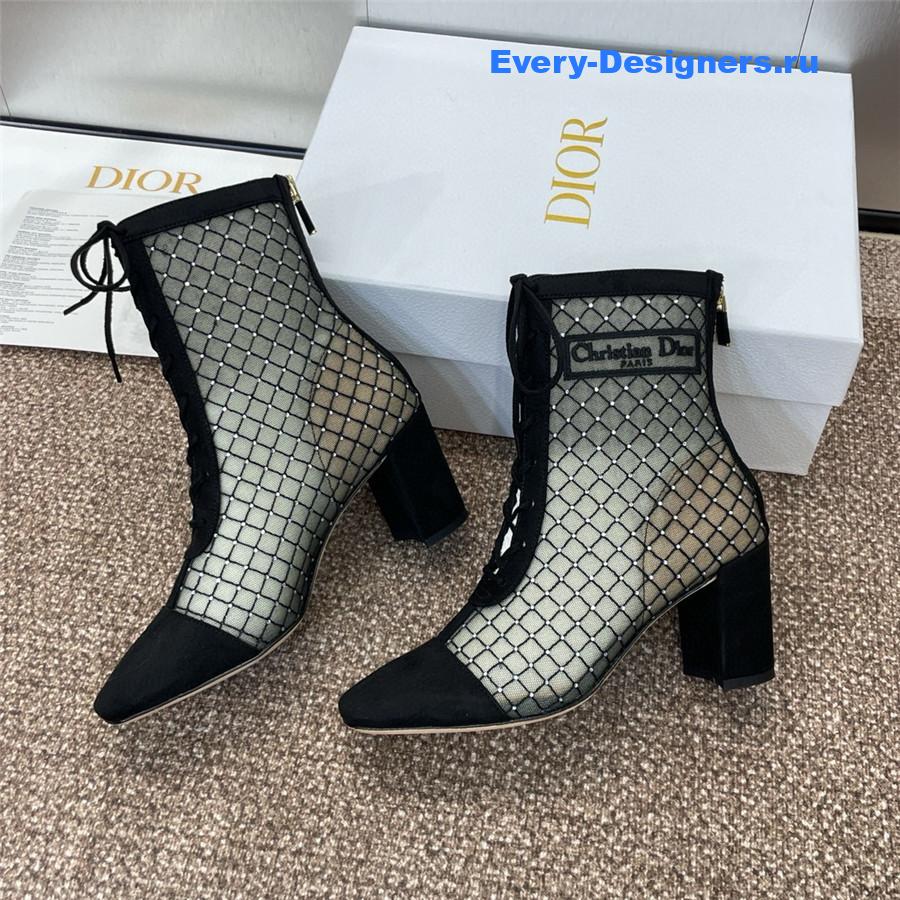 D10r black naughtily-d heeled ankle boot