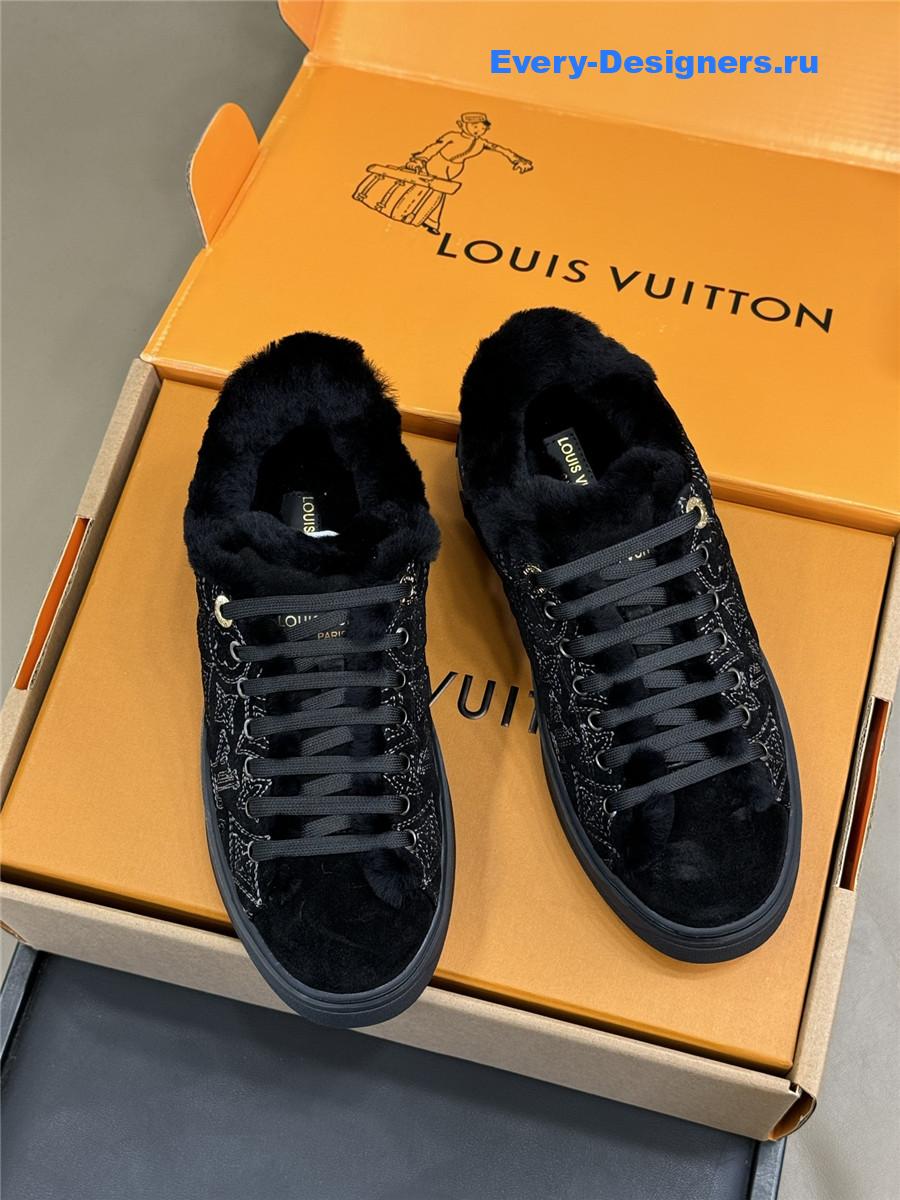 l0vis Vvtt0n black time out shearling sneakers