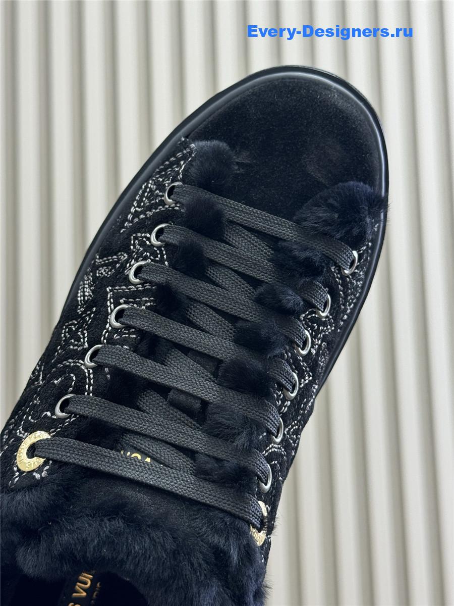 l0vis Vvtt0n black time out shearling sneakers