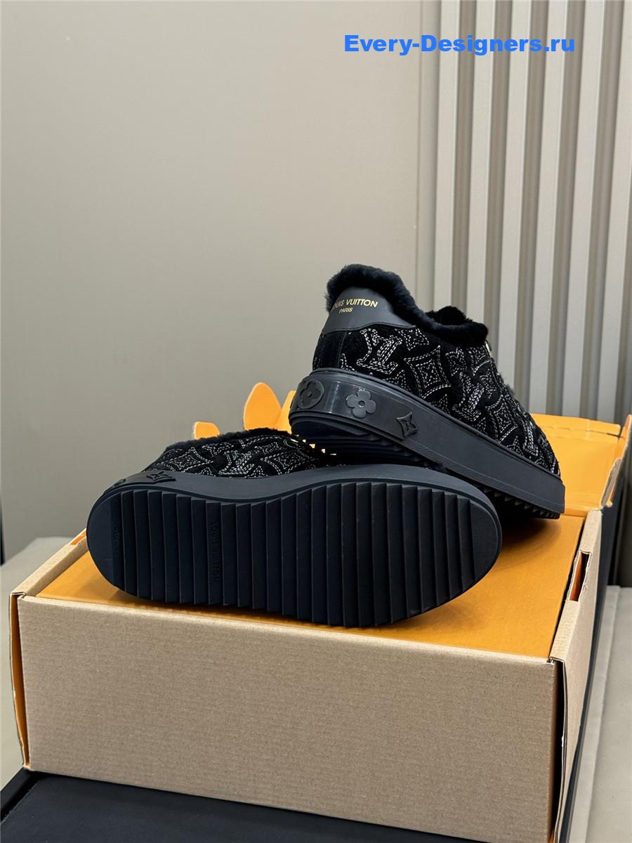 l0vis Vvtt0n black time out shearling sneakers