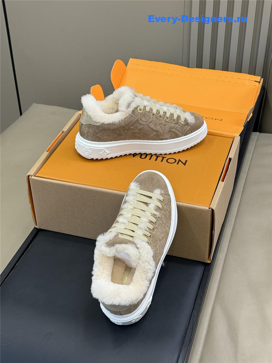 l0vis Vvtt0n brown time out shearling sneakers