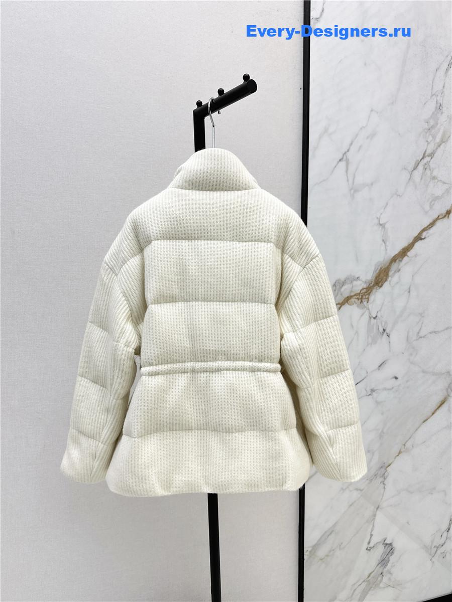 BC stand-up collar white goose down jacket