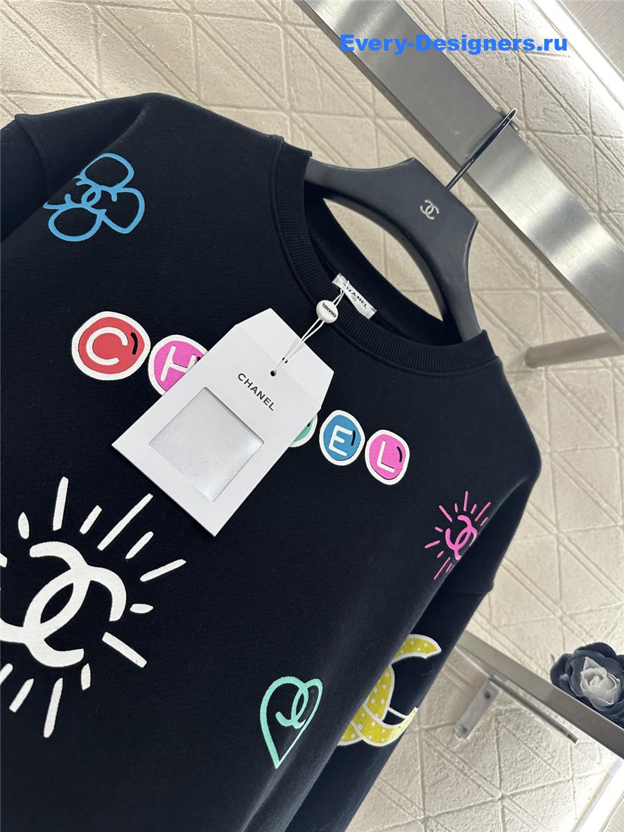 Ch**el round neck colorful lettering sweatshirt