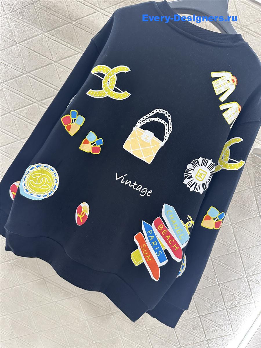 Ch**el round neck colorful lettering sweatshirt