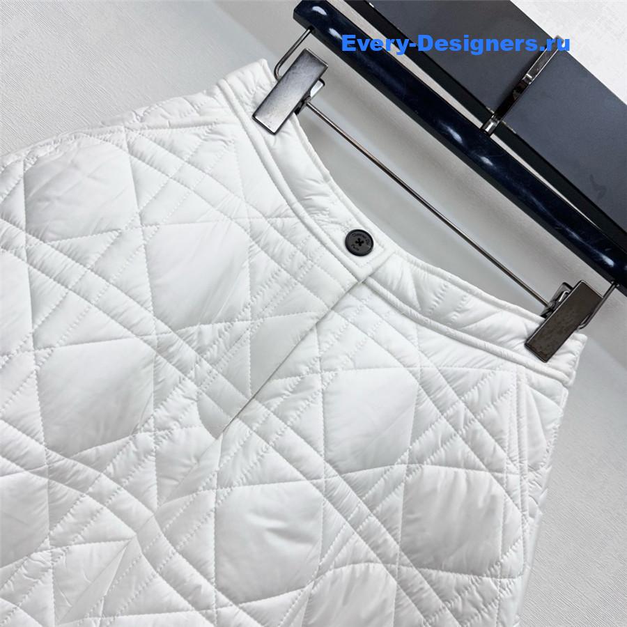 D10r white quilted pocket midi skirt