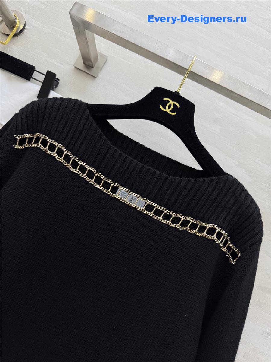 Ch**el cashmere chain camisole sweater
