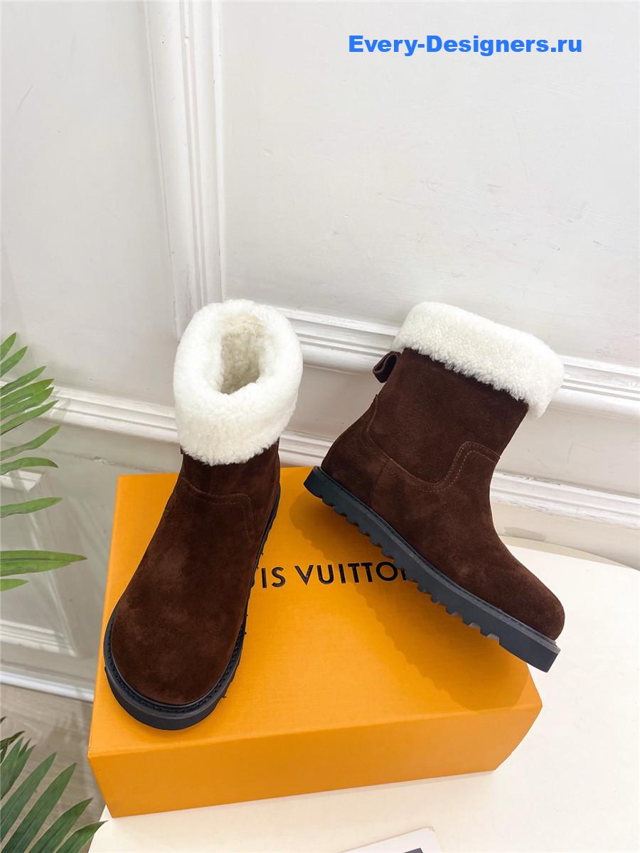 l0vis Vvtt0n dark suede calfskin shearling ankle boot