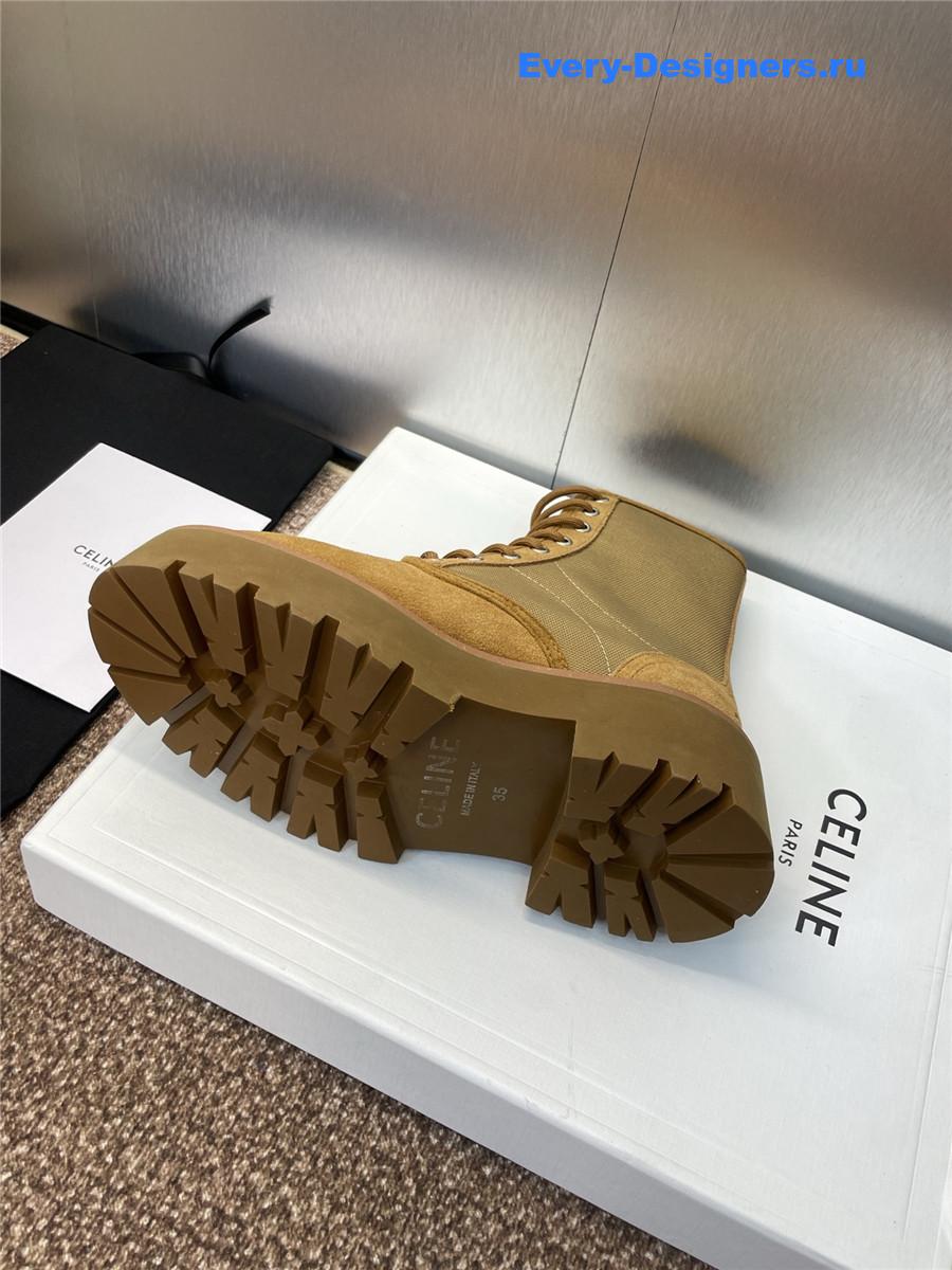 Ce1i*e brown bulky laced up boot