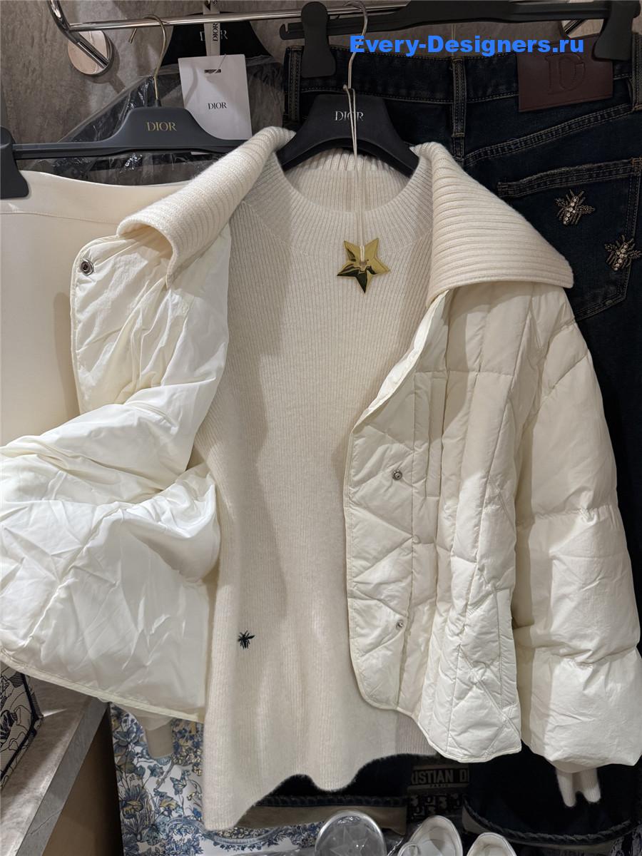D10r cd white wool collar down jacket