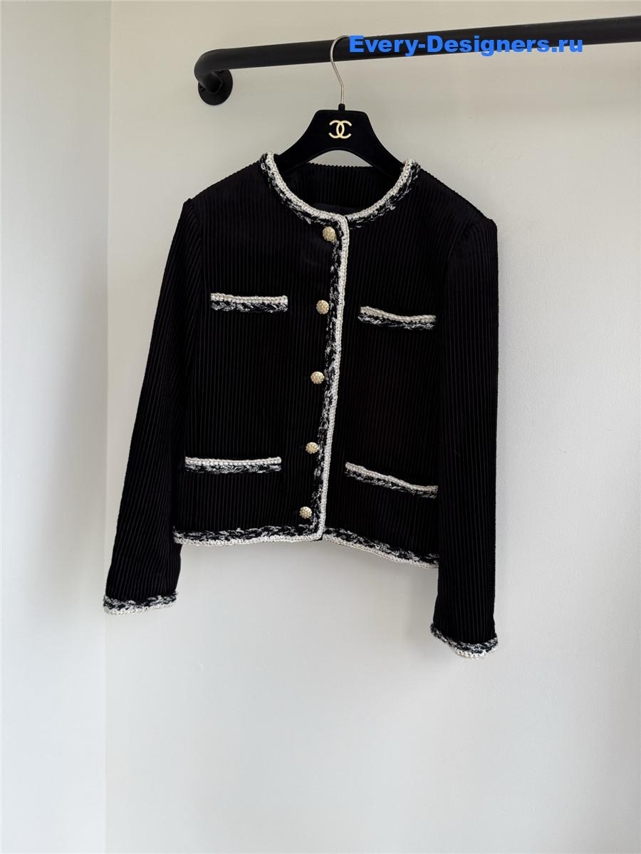 Ch**el tweed black round neck jacket